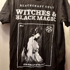 Black craft cult T